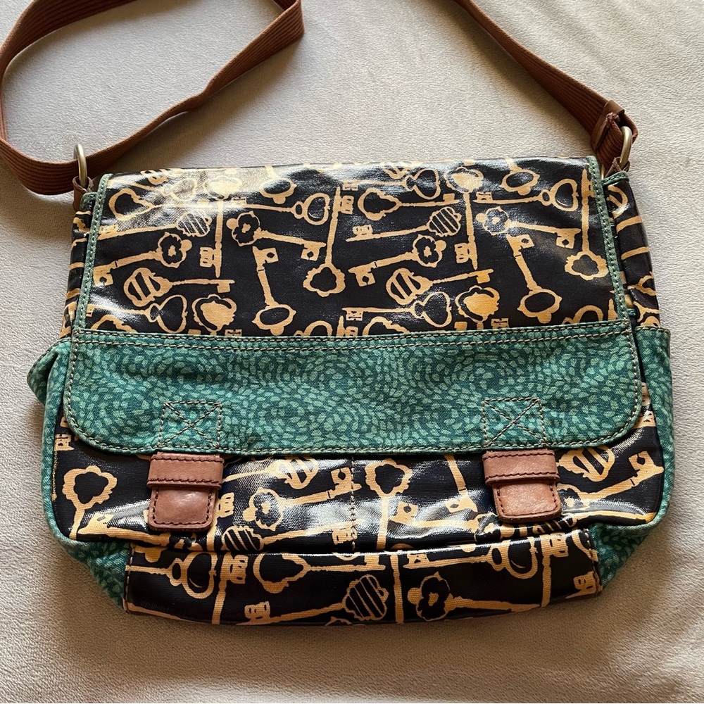 Fossil Keyper Blue Multicolored Key Printed Canva… - image 1